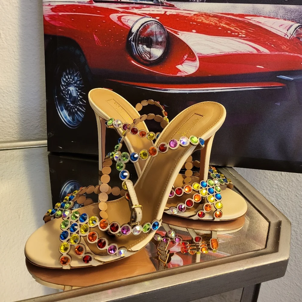 Sandals - Picture 2 of 3